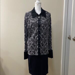ElegantSET: Black and White Lace Blouse with Black Slimming Skirt